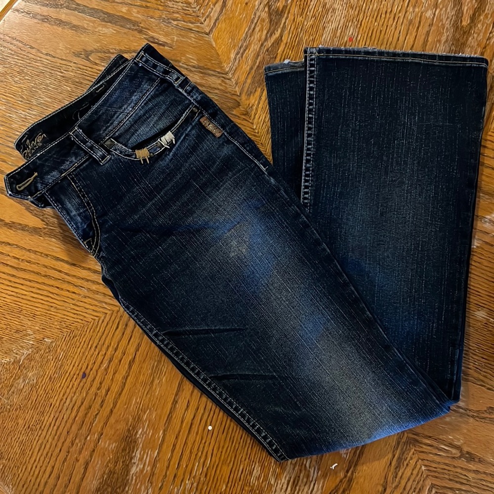 Silver brand Tuesday dark wash lowrise bootcut jeans